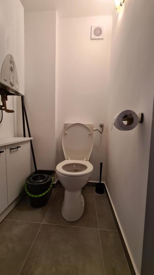Gyulai-Fuerdo-Apartman Ii. Buitenkant foto