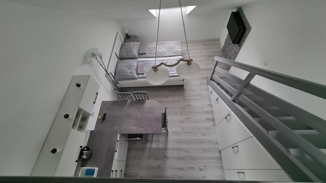 Gyulai-Fuerdo-Apartman Ii. Buitenkant foto