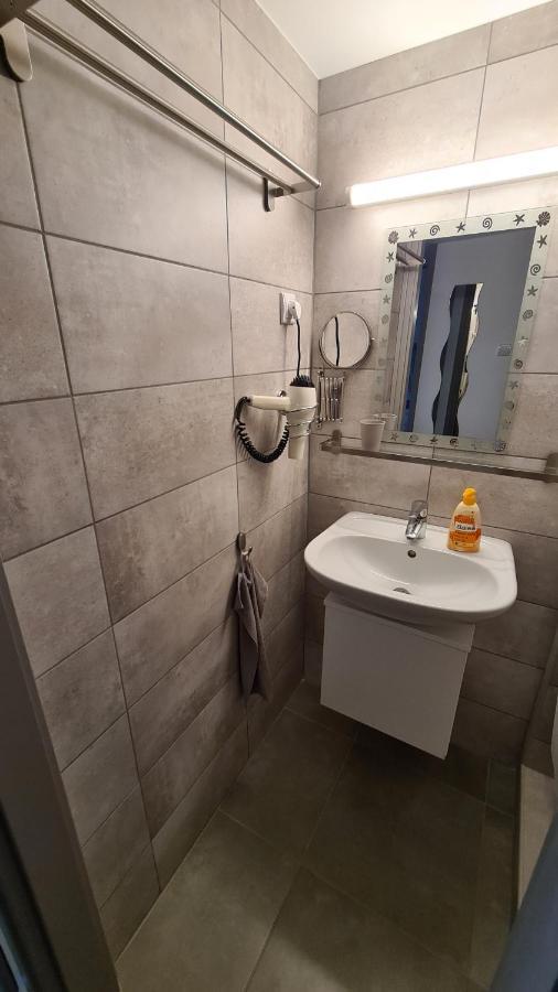 Gyulai-Fuerdo-Apartman Ii. Buitenkant foto